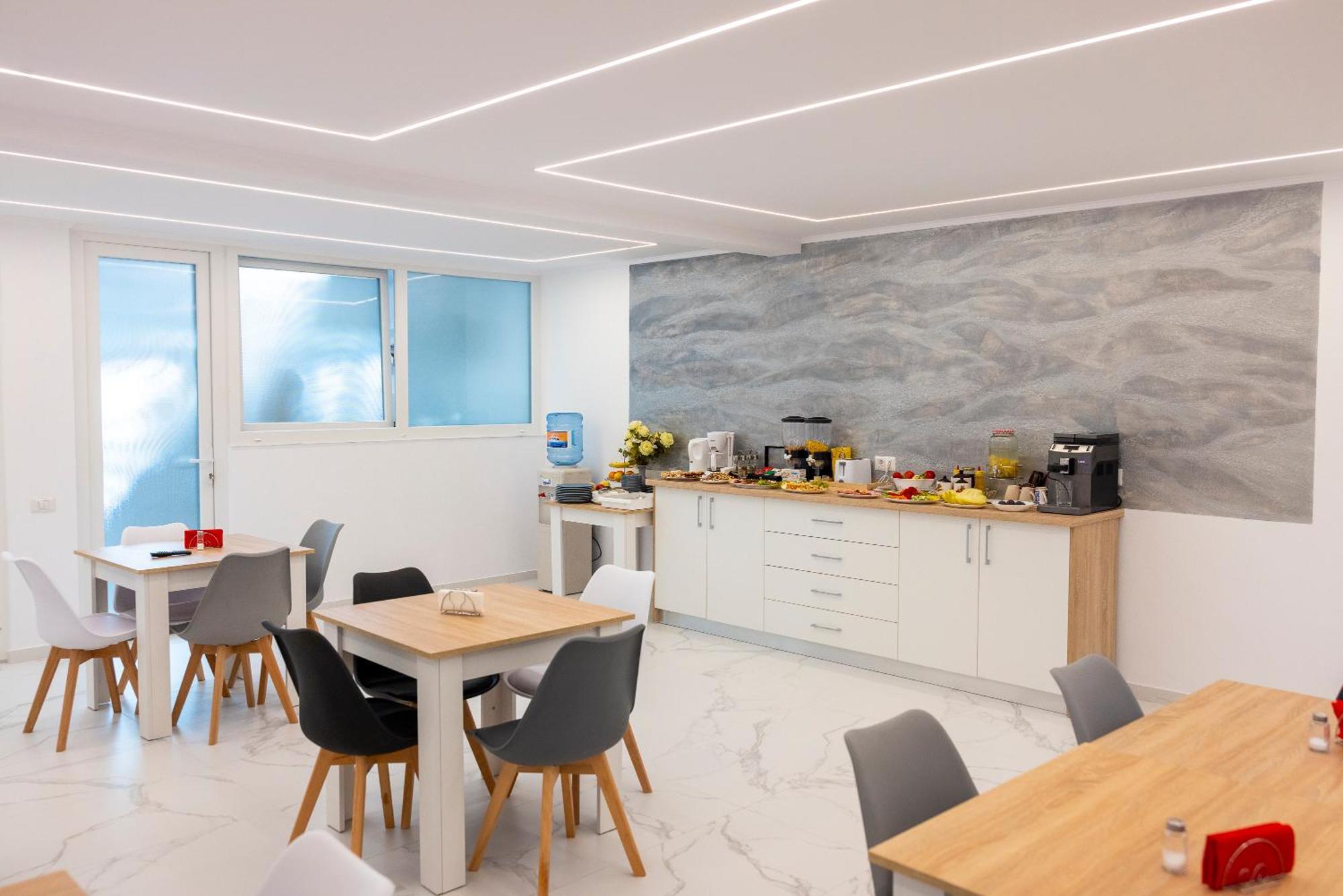 Casa Cu Nuc Hotel Alba Iulia Eksteriør billede